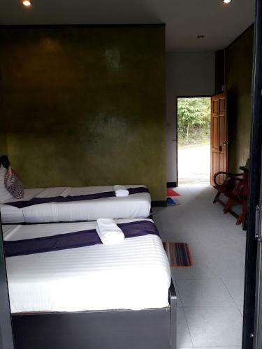 Hostal Baan Ruam Cha