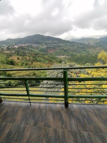 Hostal Baan Ruam Cha