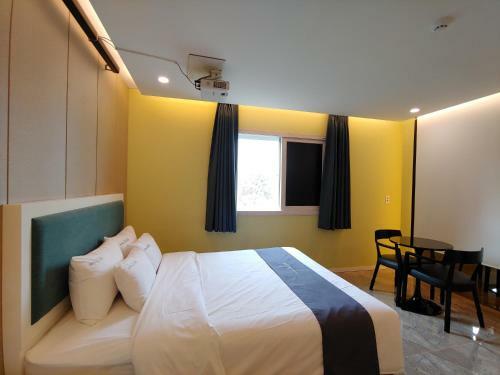 Jeju Irrua Hotel