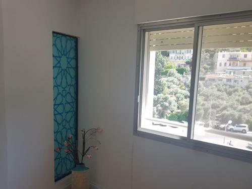 Sunny Retreat Apartment By German Colony