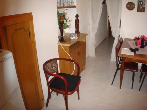 Apartamento Piso Con Terraza - 109