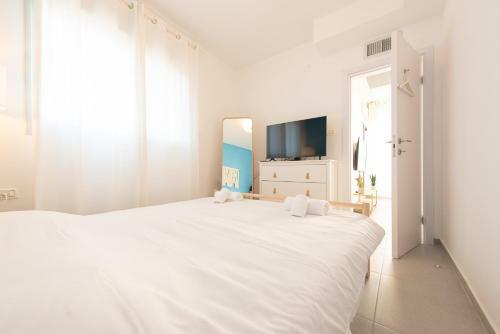 Apartamento German Colony Luxurious / 2 Bdrms Apt By Port City
