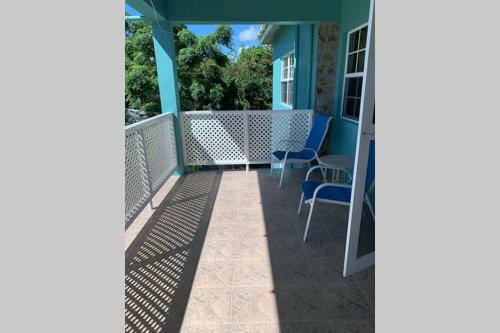 Neem View Apartment #10