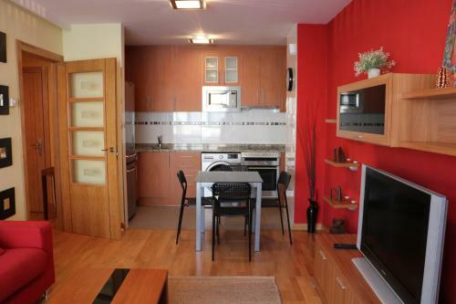 La Tal�, Apartamento Con Piscina A 5 Min. Del Centro