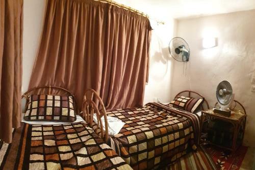 Hostal The Orient Home