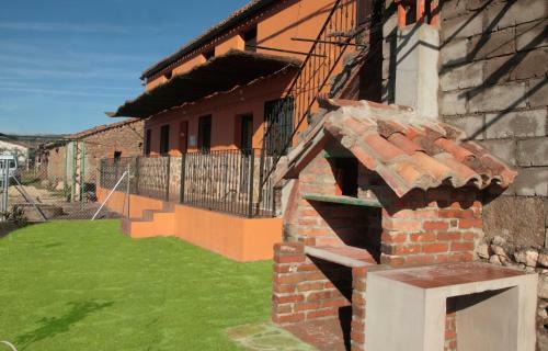 Agroturismo Casa De Campo La Corona