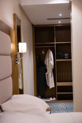 Rozana Hotel