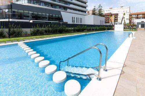 Apartamento Nuevo Junto Al Mar Con Plaza De Garaje!!