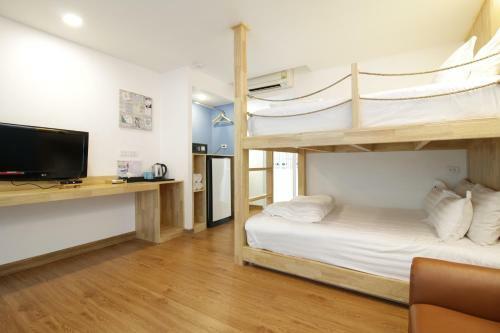 Hotel Tawaen Beach Resort