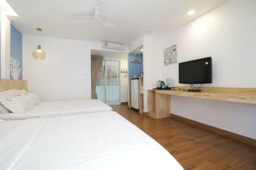 Hotel Tawaen Beach Resort