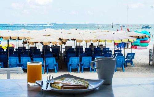 Hotel Tawaen Beach Resort