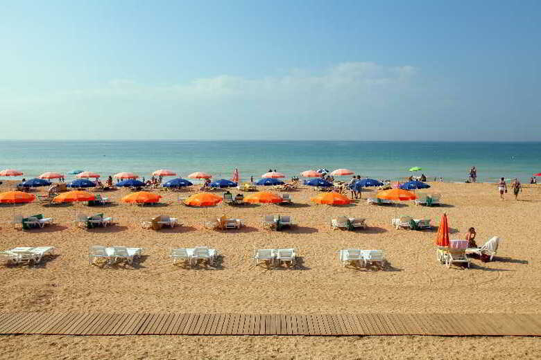 Hotel Monica Isabel Beach Club