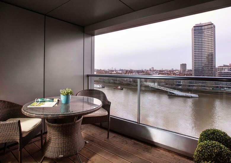 Hotel Park Plaza Riverbank