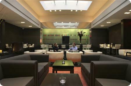 Hotel Park Plaza Riverbank