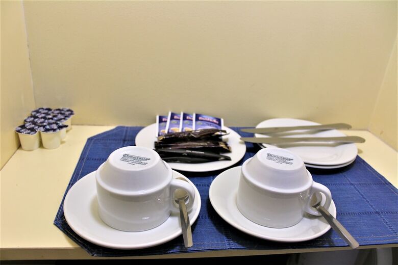 Hotel Crystal Garden Resort & Restaurant