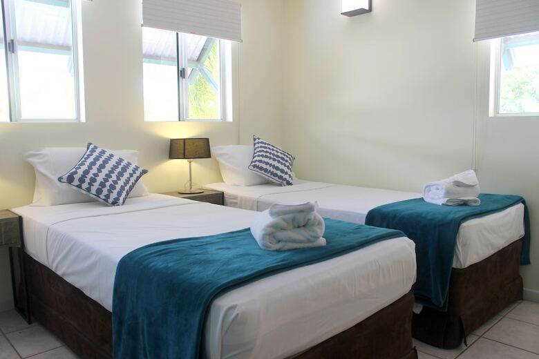 Hotel Crystal Garden Resort & Restaurant