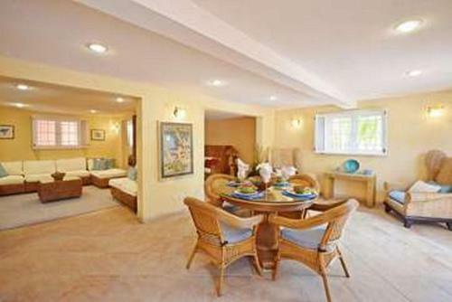 Blessed Manor By Bsl Rentals