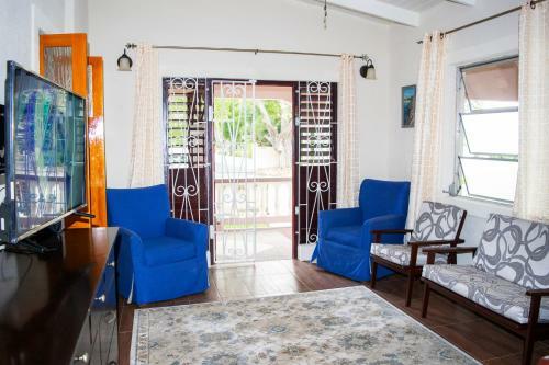 Francesca: Beauty And Comfort Under One Roof