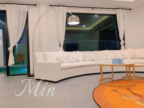 Villa ???????????????????