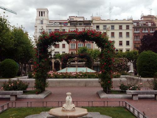 Apartamento �tico En El Centro Junto Al Espol�n