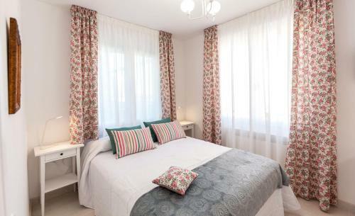 Apartamento �tico En El Centro Junto Al Espol�n