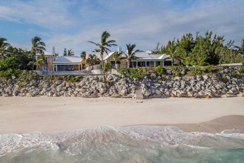 Villa Coral Sea Private Beachfront Panorama With Infinity Pool