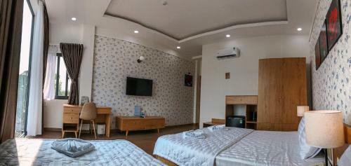 Hotel Kh�ch S?n Sky