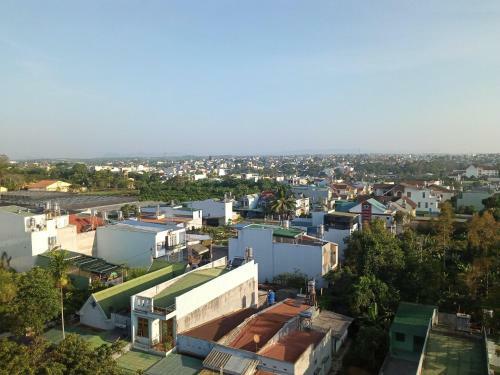 Hotel Kh�ch S?n Sky