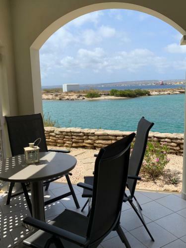 Apartamento Oceanfront Condo With Pool,breathtaking View, Wifi