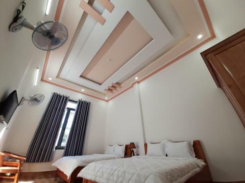 Hotel Kh�ch S?n Nguy�n Long