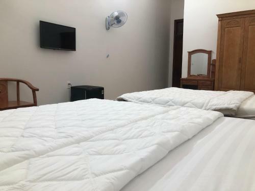 Hotel Kh�ch S?n Nguy�n Long