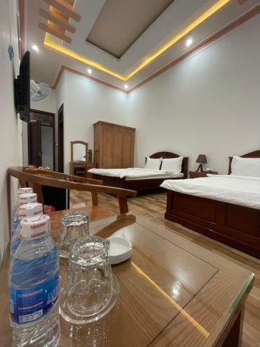 Hotel Kh�ch S?n Nguy�n Long