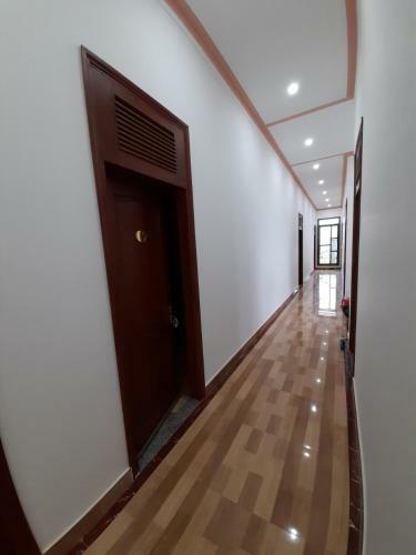 Hotel Kh�ch S?n Nguy�n Long