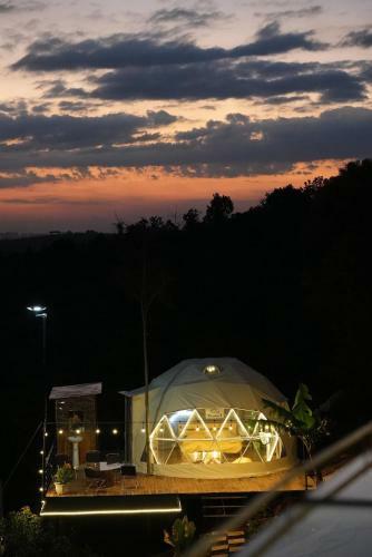 Hostal ?amb'ri Top View Farmstay & Glamping