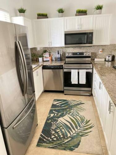 Oasis Paradise 2/2 @ Rw Hilton-2 Mins From Beach