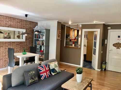 Apartamento Rockandroll & Moto Lovers Con Garage