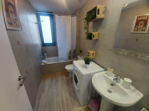 La Garnacha Apartamento Nuevo Y Con Ascensor Junto A Catedral