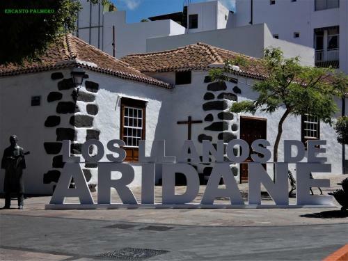 Hostal C�ntrica Y Acogedora Habitaci�n