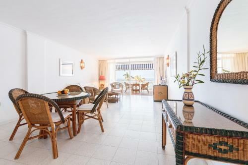 Apartamentos Atl�ntico Playa