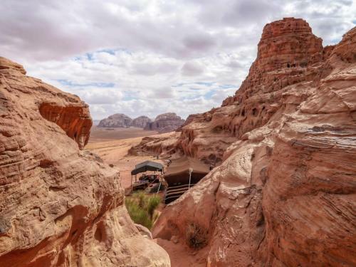 Desert Mars Camp & Tours