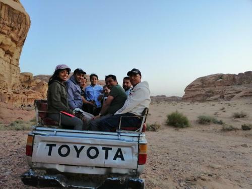 Desert Mars Camp & Tours