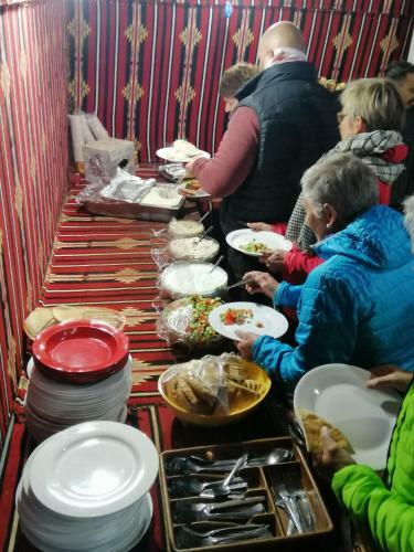Albergue Wadi Rum Bedouin Campsite & Tours