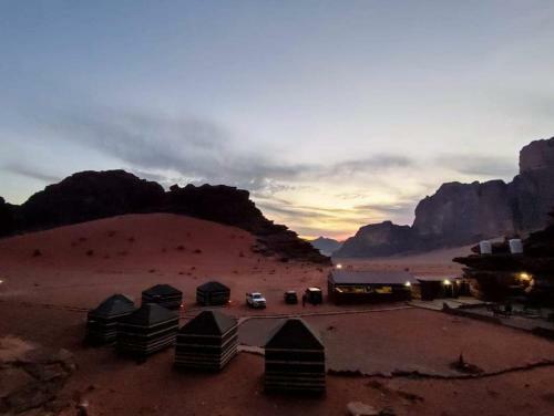 Wadi Rum White Mountain Camp