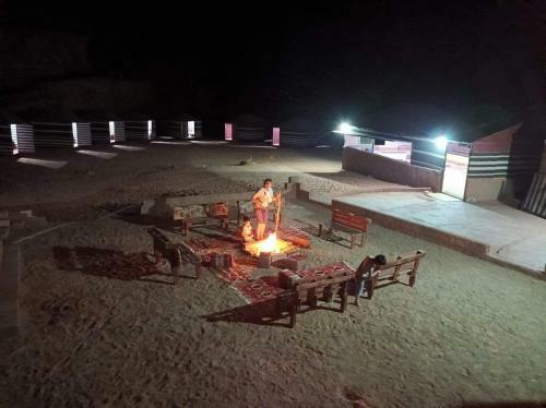 Wadi Rum White Mountain Camp