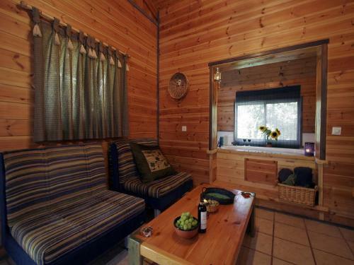 Lodge The Calm West