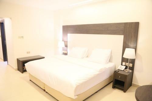 Manazil Hotel