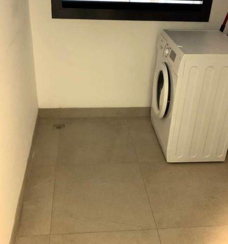 Luxury Staying Apartment