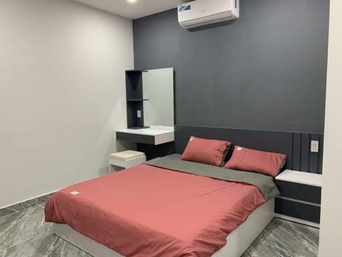 Lucy Hotel