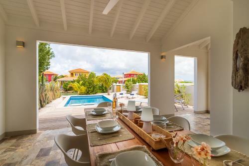 Kas Dive-in In Water Villas