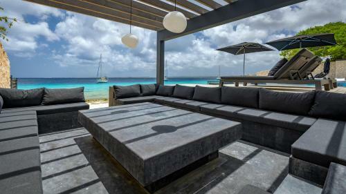 Exclusive Private Beach Villa (newly Built!)